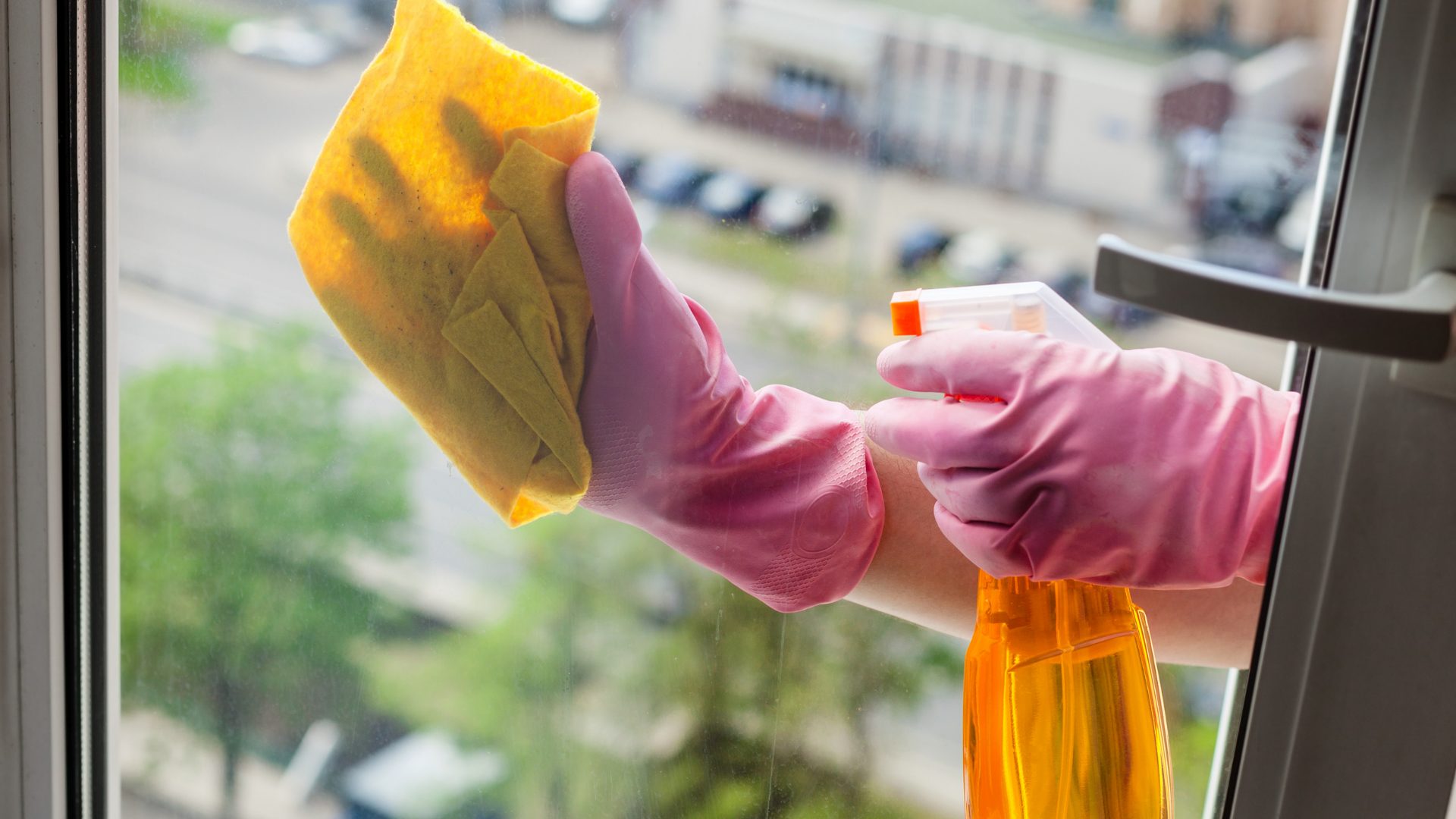 Pulizia dei vetri, che errori non fare